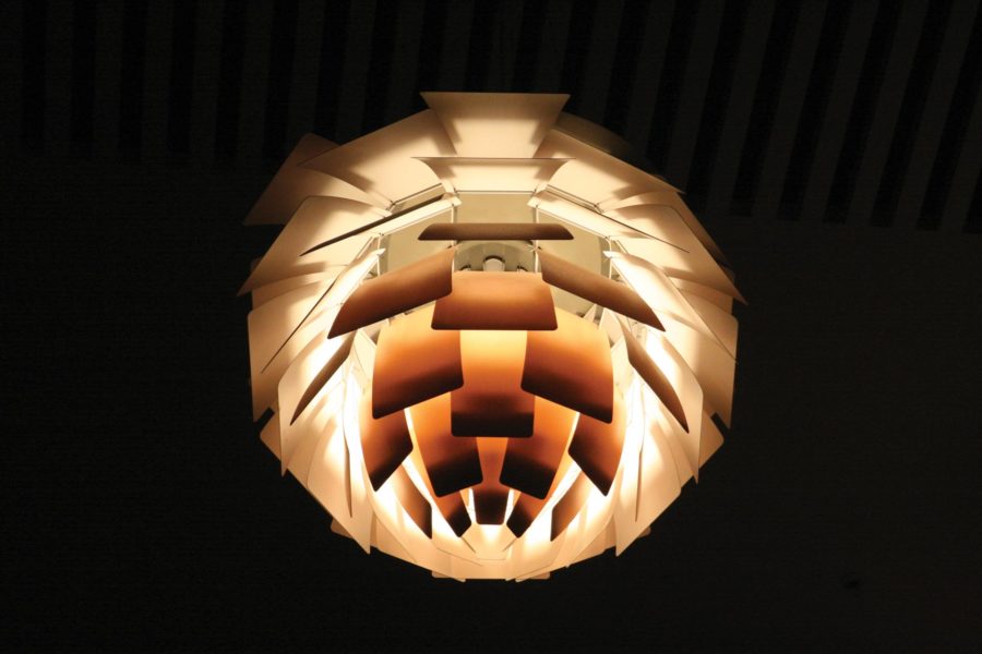 Artichoke lamp