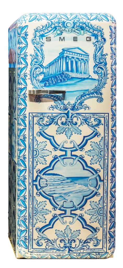 Fab28 fridge by Dolce & Gabbana for Smeg