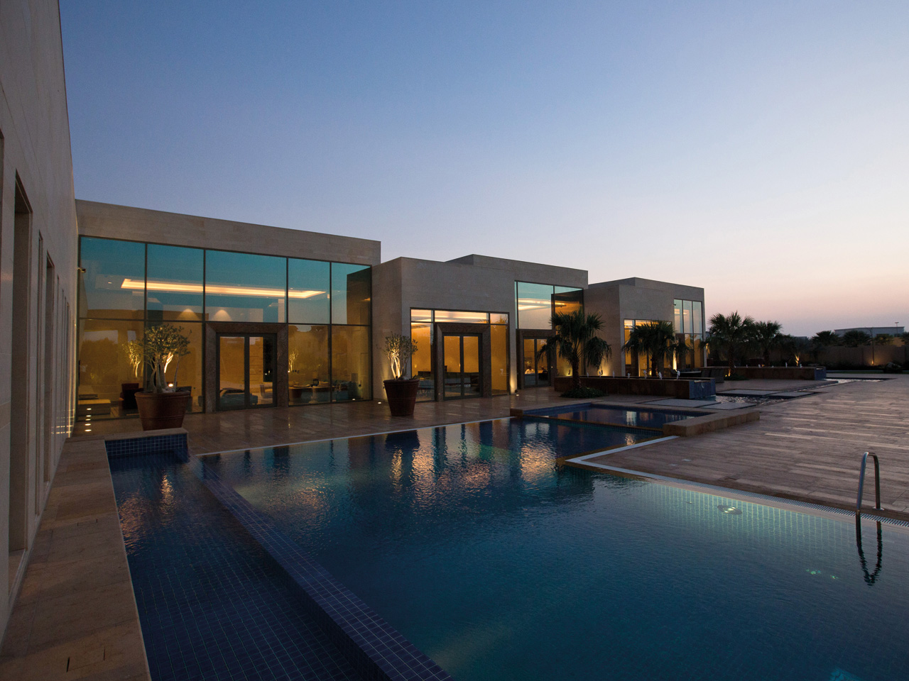 NIU-Studio-Dubai-villa-exterior-2
