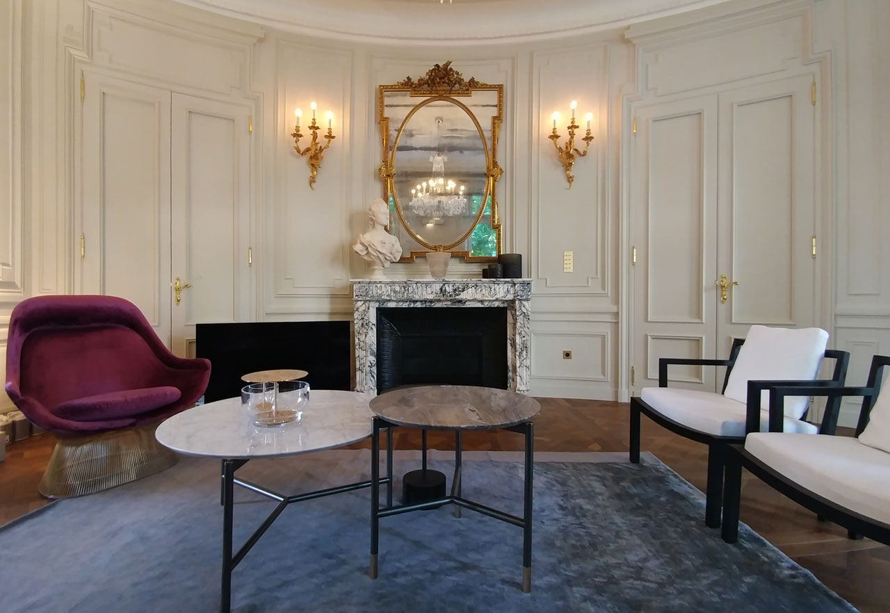 My Pick One's sophisticated Parisian apartment with a contemporary