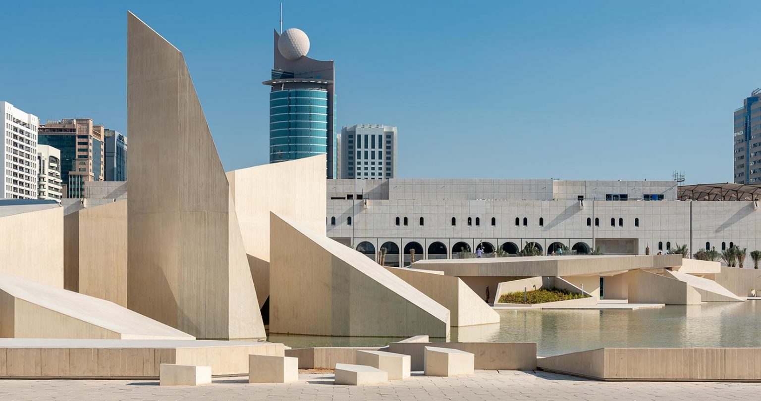 Qasr Al Hosn: Step Inside Abu Dhabi’s Oldest Storyteller Qasr Al Hosn: Step Inside Abu Dhabi’s Oldest Storyteller