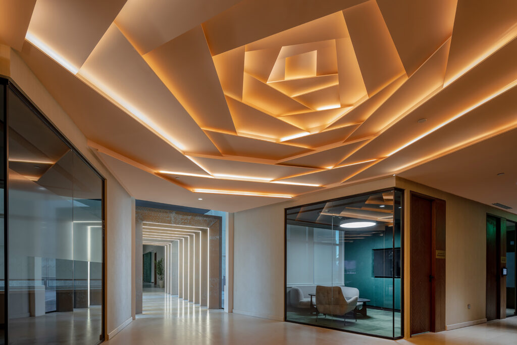 Intricate ceiling design