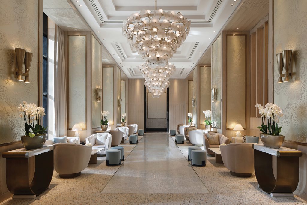 The lounge area of Waldorf Astoria Doha