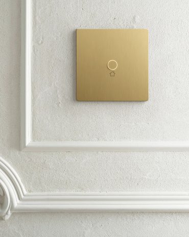 LUTRON