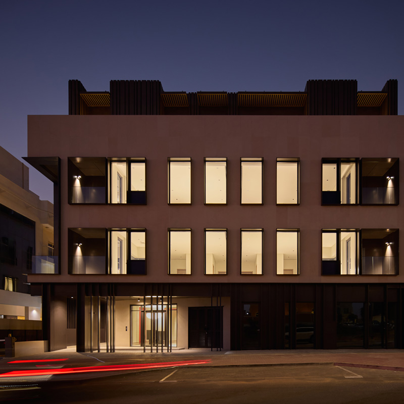 Naia Residences, NIU