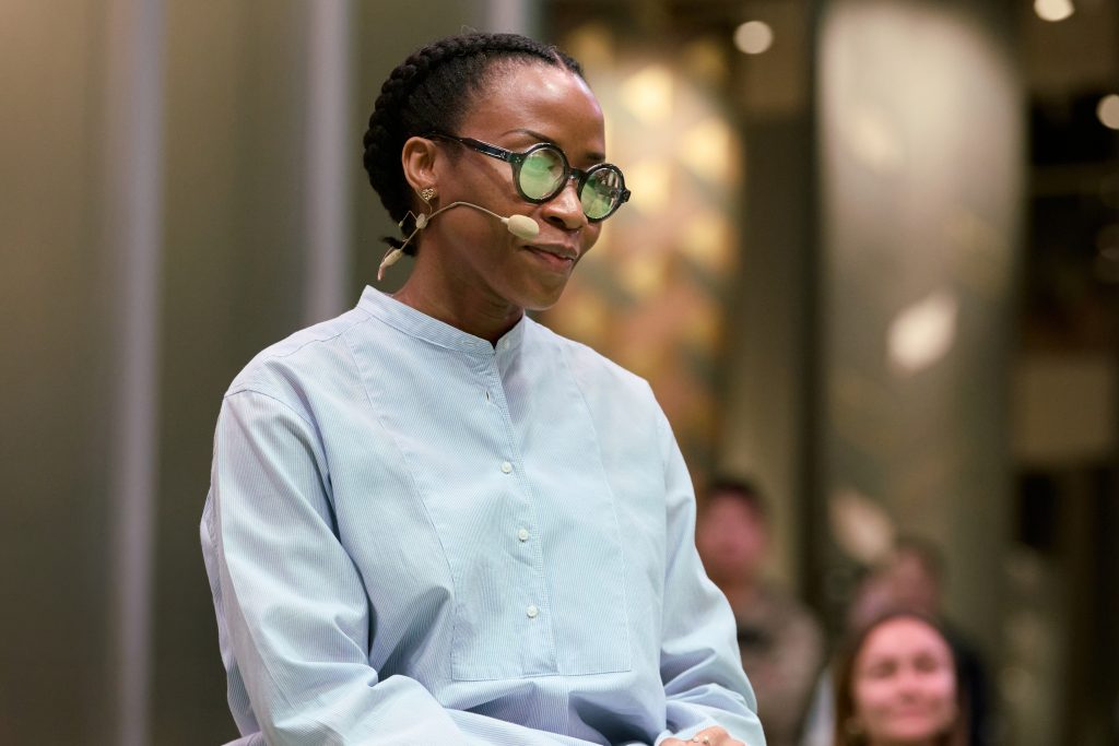 Tosin Oshinowo